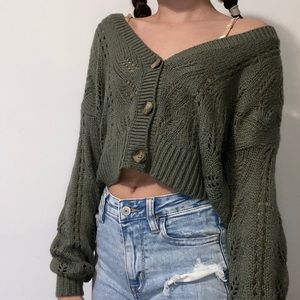Dark green super cute almost new sweater